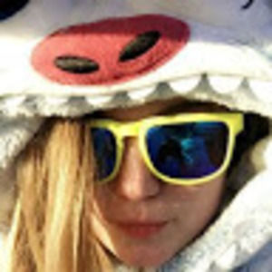 Meet your Posher, Stella